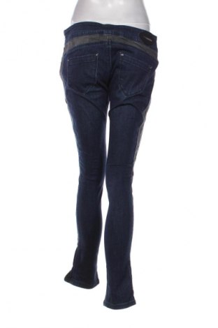 Dámske džínsy  Bershka, Veľkosť XL, Farba Modrá, Cena  14,83 €
