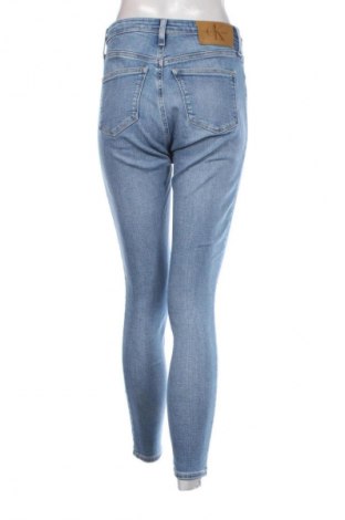 Női farmernadrág Calvin Klein Jeans, Méret L, Szín Kék, Ár 18 349 Ft