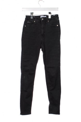 Dámske džínsy  Calvin Klein Jeans, Veľkosť M, Farba Čierna, Cena  39,95 €
