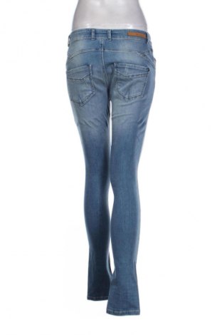 Damskie jeansy Culture, Rozmiar M, Kolor Niebieski, Cena 61,99 zł