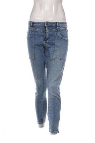 Дамски дънки Edc By Esprit, Размер L, Цвят Син, Цена 41,00 лв.