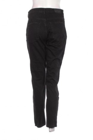 Damen Jeans Gina Tricot, Größe M, Farbe Schwarz, Preis 23,99 €
