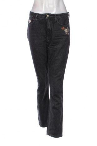 Γυναικείο Τζίν Guess, Μέγεθος M, Χρώμα Γκρί, Τιμή 51,20 €