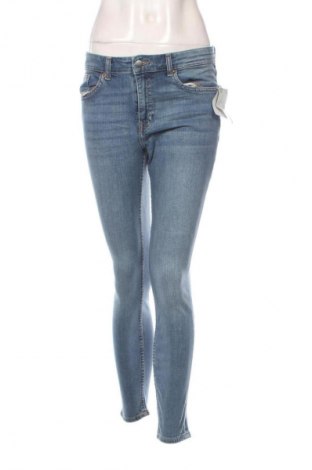 Dámske džínsy  H&M, Veľkosť M, Farba Modrá, Cena  26,95 €