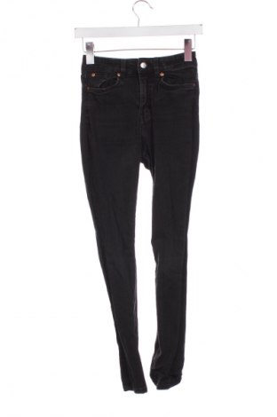 Blugi de femei H&M, Mărime XS, Culoare Negru, Preț 76,32 Lei