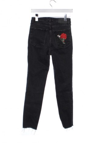 Damskie jeansy H&M Divided, Rozmiar S, Kolor Czarny, Cena 67,99 zł