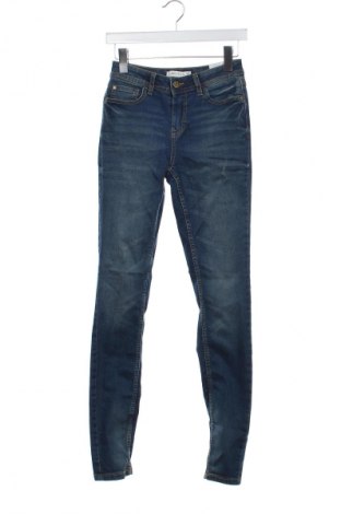 Blugi de femei Jdy, Mărime M, Culoare Albastru, Preț 79,99 Lei