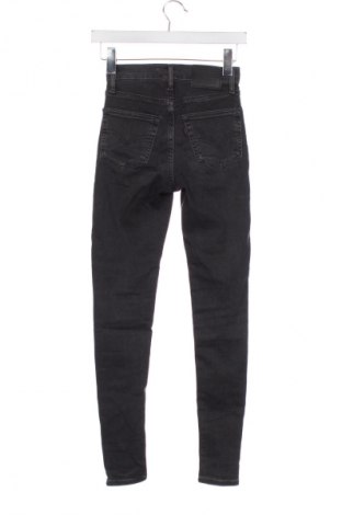 Női farmernadrág Levi's, Méret XXS, Szín Szürke, Ár 46 279 Ft