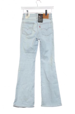 Дамски дънки Levi's, Размер S, Цвят Син, Цена 174,99 лв.