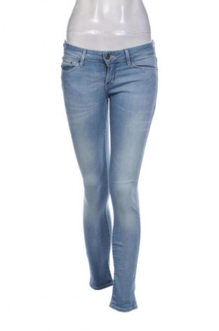 Damskie jeansy Levi's, Rozmiar S, Kolor Niebieski, Cena 172,41 zł