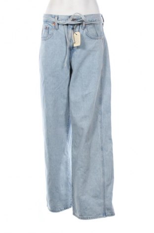 Blugi de femei Levi's, Mărime M, Culoare Albastru, Preț 594,99 Lei