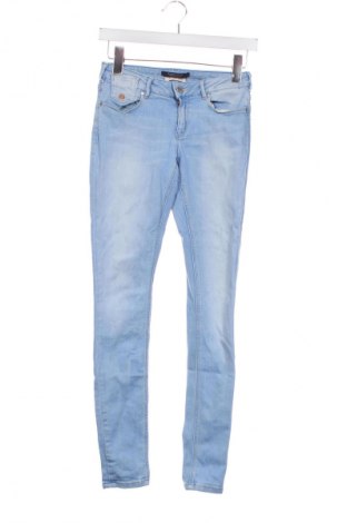 Blugi de femei Maison Scotch, Mărime S, Culoare Albastru, Preț 262,26 Lei