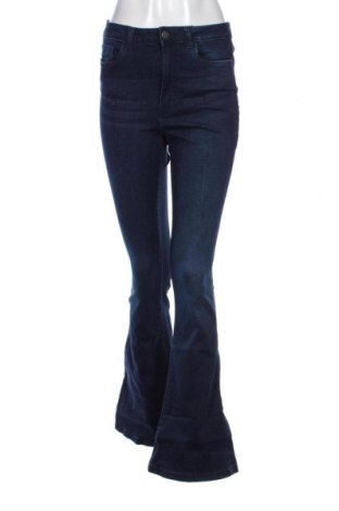 Damskie jeansy Noisy May, Rozmiar M, Kolor Niebieski, Cena 134,99 zł