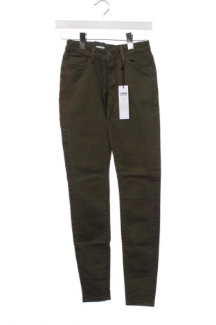Damskie jeansy Noisy May, Rozmiar S, Kolor Zielony, Cena 244,99 zł