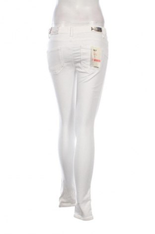 Damen Jeans ONLY, Größe S, Farbe Weiß, Preis 53,99 €