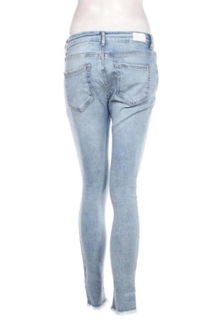 Damskie jeansy ONLY, Rozmiar L, Kolor Niebieski, Cena 111,99 zł