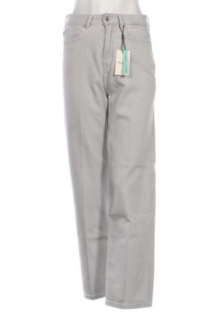 Damskie jeansy Pepe Jeans, Rozmiar S, Kolor Szary, Cena 564,99 zł