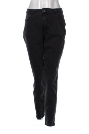 Dámske džínsy  Pieces, Veľkosť S, Farba Čierna, Cena  28,81 €