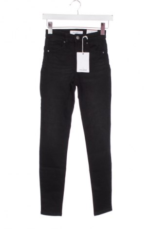 Női farmernadrág Pull&Bear, Méret XXS, Szín Szürke, Ár 12 449 Ft
