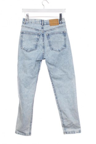 Blugi de femei Pull&Bear, Mărime M, Culoare Albastru, Preț 76,99 Lei