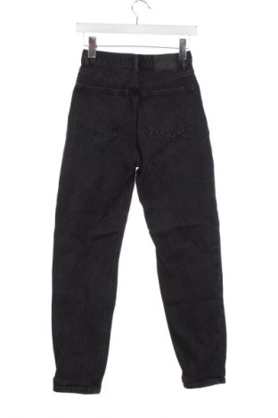 Blugi de femei Pull&Bear, Mărime XS, Culoare Negru, Preț 76,32 Lei