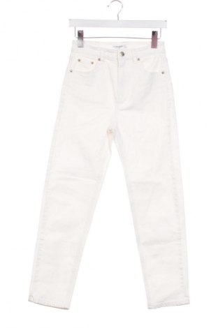 Blugi de femei Pull&Bear, Mărime XS, Culoare Alb, Preț 76,32 Lei