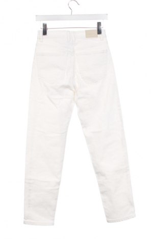 Blugi de femei Pull&Bear, Mărime XS, Culoare Alb, Preț 76,32 Lei