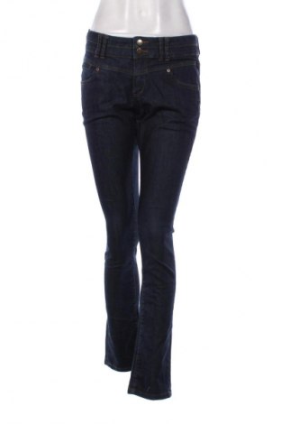 Blugi de femei Q/S by S.Oliver, Mărime M, Culoare Albastru, Preț 72,99 Lei