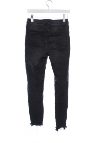 Blugi de femei Reserved, Mărime M, Culoare Negru, Preț 76,70 Lei