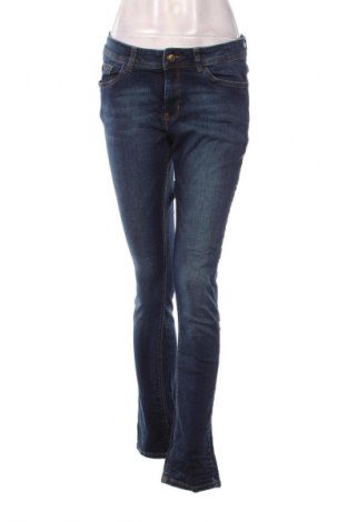 Damskie jeansy S.Oliver, Rozmiar M, Kolor Niebieski, Cena 54,99 zł