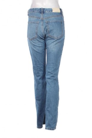 Dámske džínsy  Stradivarius, Veľkosť M, Farba Modrá, Cena  14,91 €