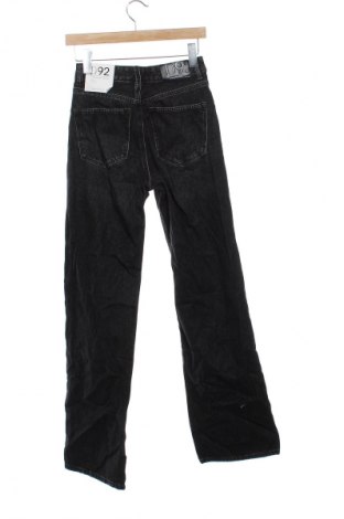Damen Jeans Stradivarius, Größe XS, Farbe Schwarz, Preis 31,99 €