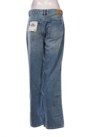 Damskie jeansy Unbranded, Rozmiar S, Kolor Niebieski, Cena 150,99 zł