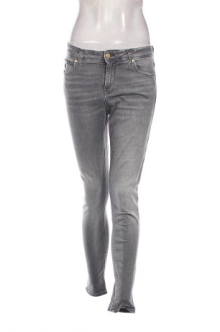 Blugi de femei Vero Moda, Mărime S, Culoare Gri, Preț 87,46 Lei