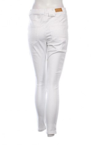 Damen Jeans Vero Moda, Größe L, Farbe Weiß, Preis € 43,99