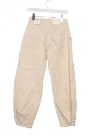 Blugi de femei Zara, Mărime XS, Culoare Ecru, Preț 163,16 Lei
