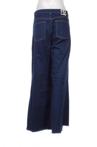 Damskie jeansy Zara, Rozmiar M, Kolor Niebieski, Cena 40,99 zł