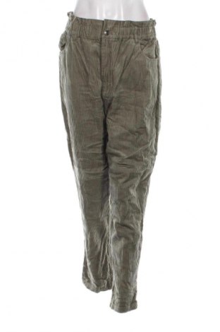 Damen Cordhose Sportsgirl, Größe L, Farbe Grün, Preis 74,99 €