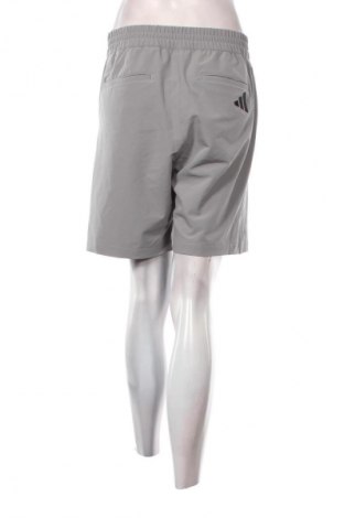 Pantaloni scurți de femei Adidas, Mărime M, Culoare Gri, Preț 117,99 Lei