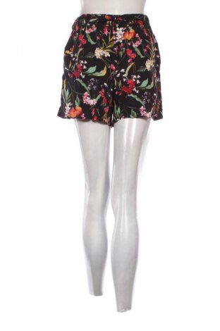 Pantaloni scurți de femei Amisu, Mărime S, Culoare Multicolor, Preț 50,10 Lei