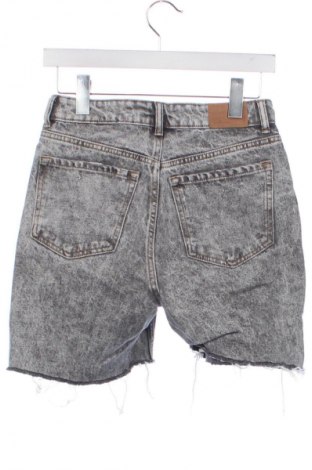 Damen Shorts Bershka, Größe XS, Farbe Schwarz, Preis 9,99 €