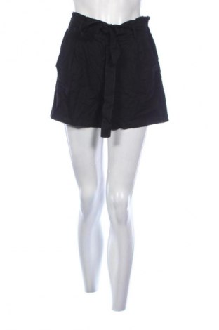 Dámske kraťasy  Bershka, Veľkosť M, Farba Čierna, Cena  10,00 €