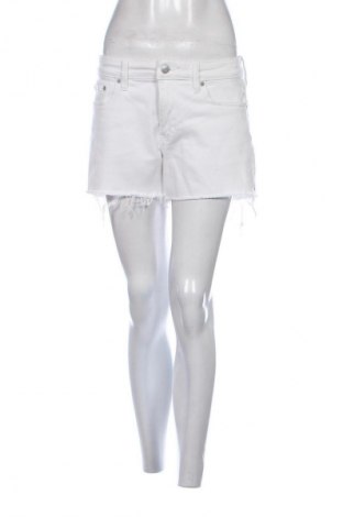 Damskie szorty Calvin Klein Jeans, Rozmiar M, Kolor Biały, Cena 110,34 zł