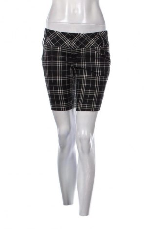 Pantaloni scurți de femei Guess, Mărime S, Culoare Multicolor, Preț 179,00 Lei