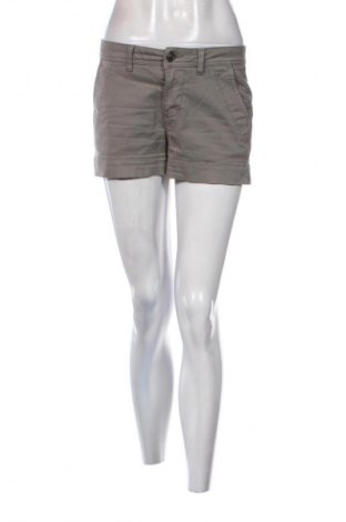 Dámske kraťasy  H&M L.O.G.G., Veľkosť S, Farba Zelená, Cena  9,72 €