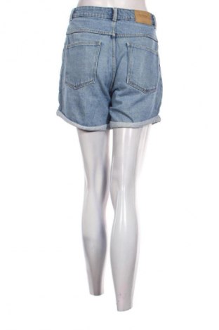 Pantaloni scurți de femei House, Mărime M, Culoare Albastru, Preț 50,10 Lei
