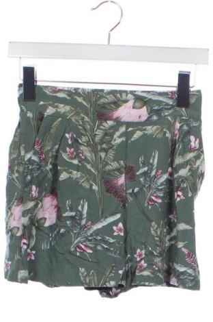 Pantaloni scurți de femei Mohito, Mărime XXS, Culoare Multicolor, Preț 50,10 Lei