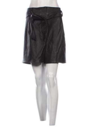 Pantaloni scurți de femei New Look, Mărime XXL, Culoare Negru, Preț 107,99 Lei
