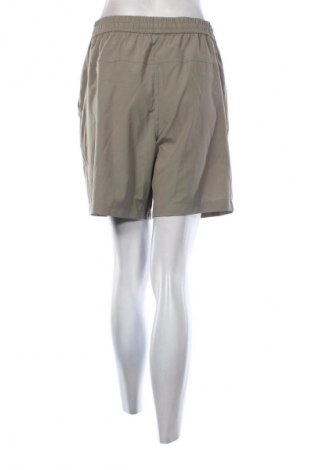 Damen Shorts Nike, Größe M, Farbe Grün, Preis 53,99 €