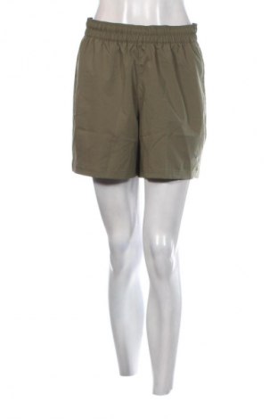 Damen Shorts PUMA, Größe M, Farbe Grün, Preis € 23,99
